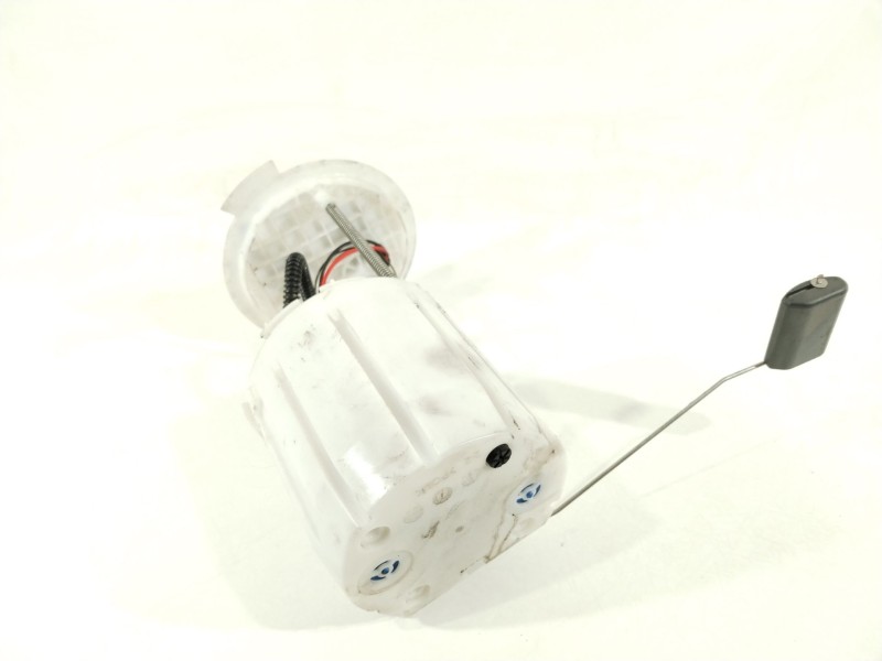 Recambio de bomba combustible para hyundai kona tecno 2wd referencia OEM IAM 31110J9200 33040J9200 31120J9200