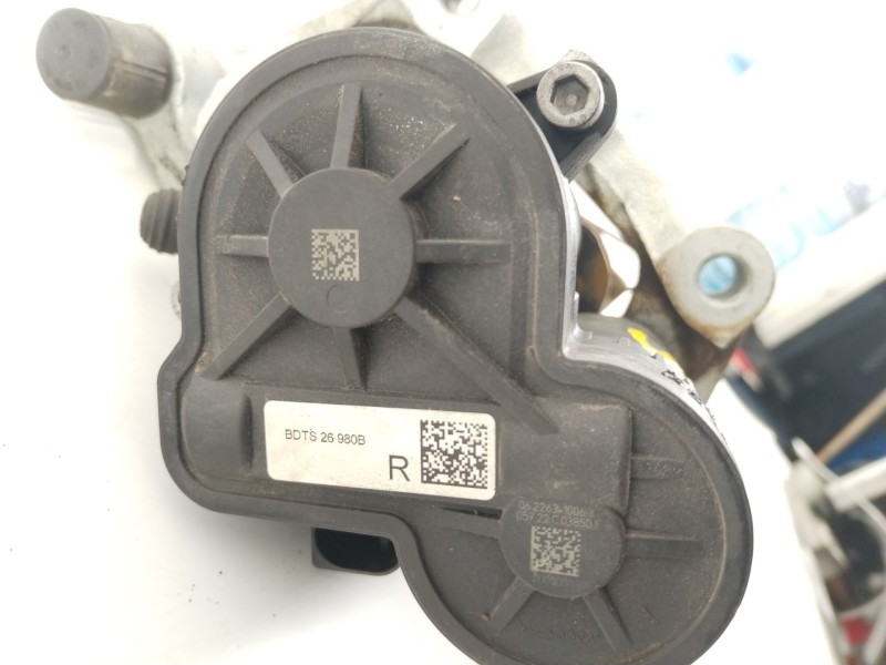 Recambio de pinza freno trasera derecha para mazda cx-30 zenith referencia OEM IAM BDTS26980B  