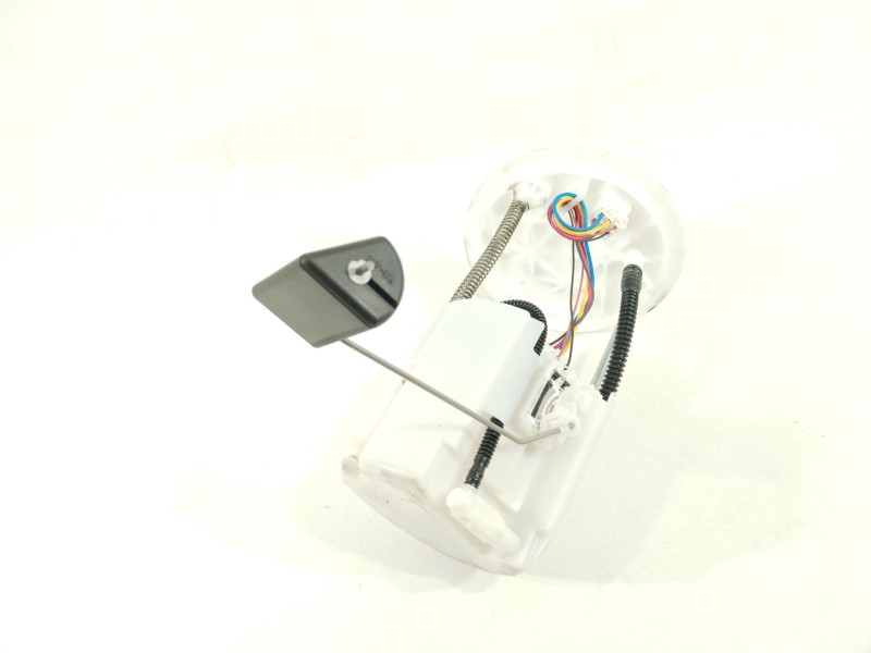 Recambio de bomba combustible para mazda cx-30 zenith referencia OEM IAM PA5W1335X  