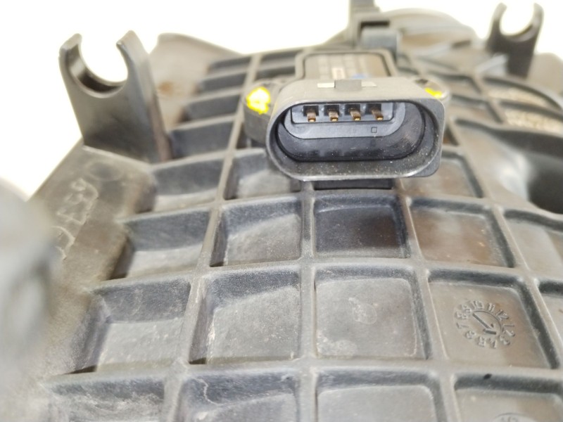 Recambio de colector admision para volkswagen golf v variant (1k5) highline referencia OEM IAM 03C129711AD  03C145749B