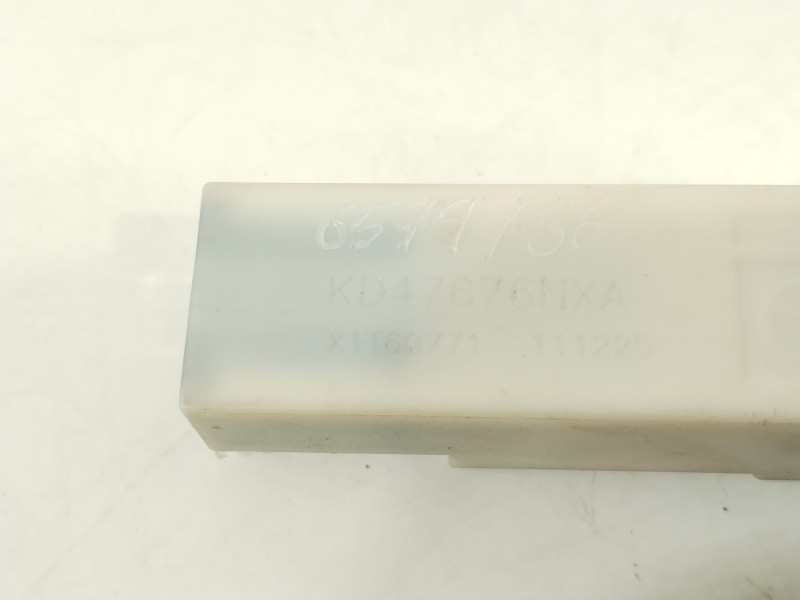 Recambio de antena para mazda cx-30 zenith referencia OEM IAM KD47676NXA  