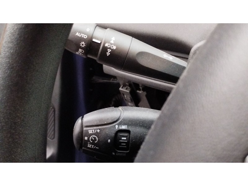 Recambio de mando luces para peugeot 208 i (ca_, cc_) 1.6 hdi referencia OEM IAM 98030392ZD  