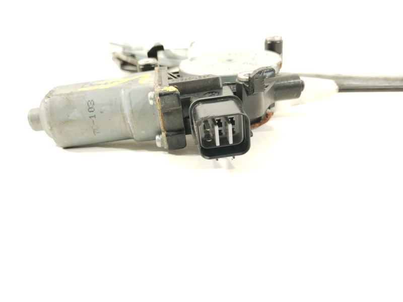 Recambio de elevalunas trasero derecho para subaru outback (b15) active referencia OEM IAM 61042AJ200  