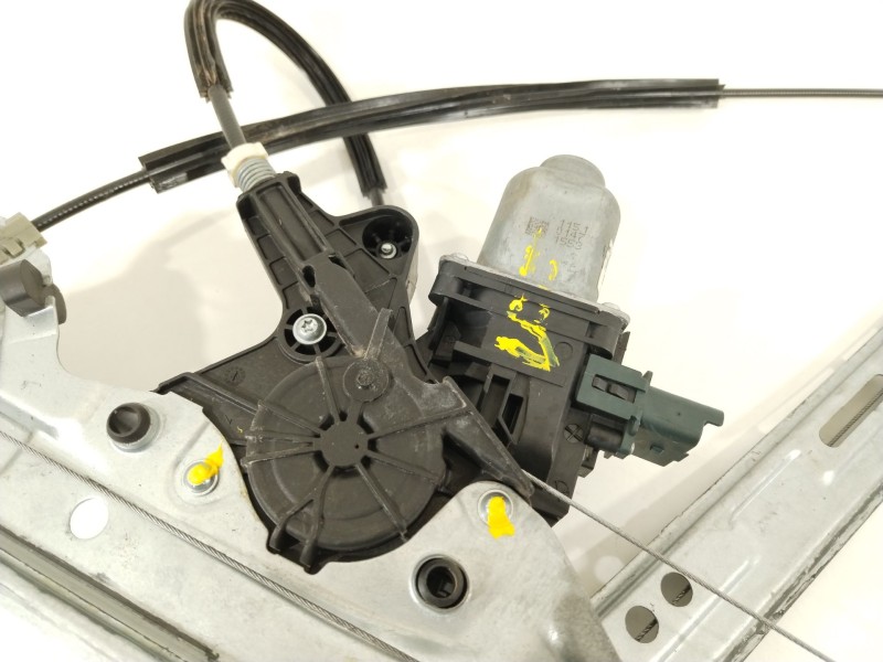 Recambio de elevalunas delantero izquierdo para renault megane iv berlina 5p bose-edition referencia OEM IAM 807215959R  