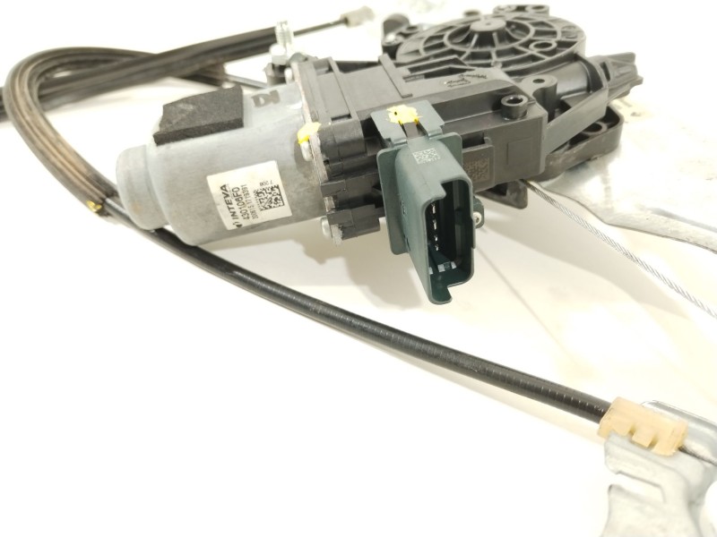 Recambio de elevalunas delantero izquierdo para renault megane iv berlina 5p bose-edition referencia OEM IAM 807215959R  