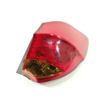 PILOTO TRASERO DERECHO 92402A2000 