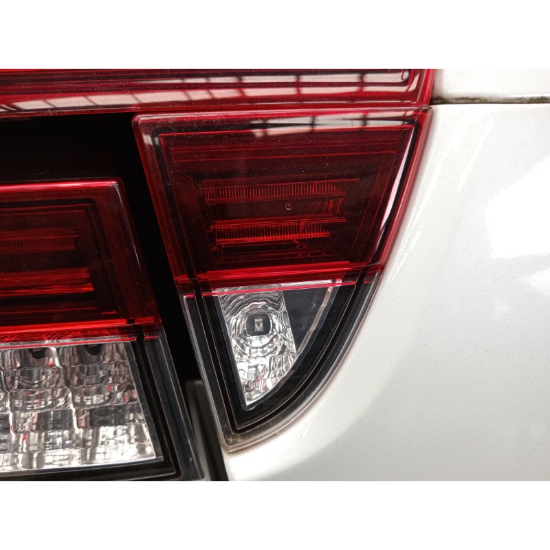 Recambio de piloto trasero izquierdo en porton para renault megane iii coupe bose edition referencia OEM IAM 265599050R  