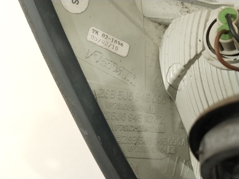 Recambio de piloto trasero derecho para skoda fabia ii (542) 1.2 referencia OEM IAM 5J6945096  