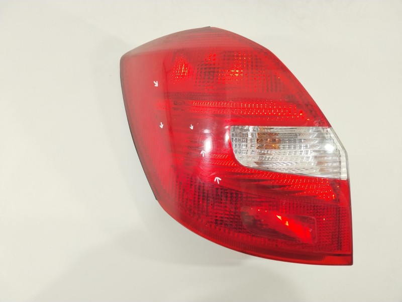 Recambio de piloto trasero izquierdo para skoda fabia ii (542) 1.2 referencia OEM IAM 5J6945095  