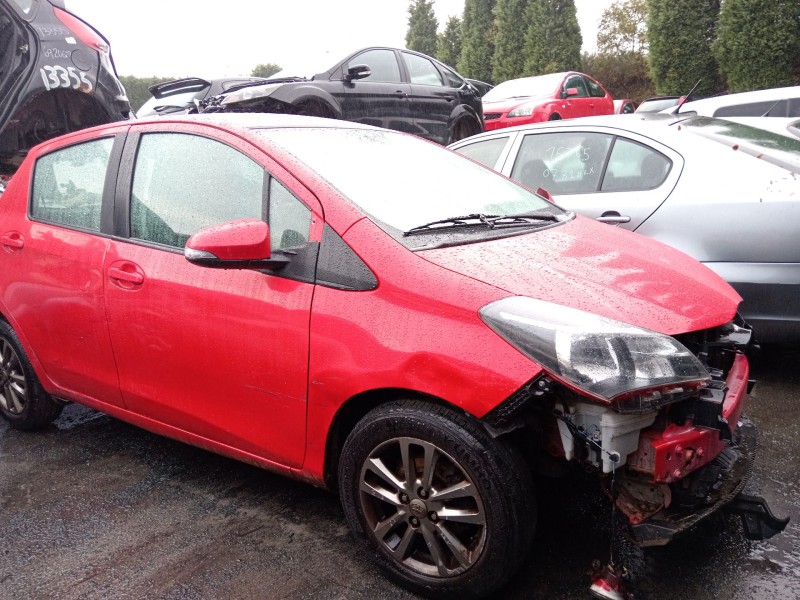 toyota yaris (_p13_) del año 2017