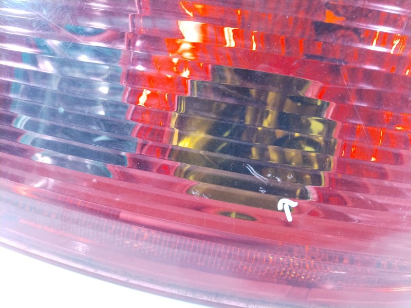 Recambio de piloto trasero derecho para peugeot 307 (3a/c) 1.6 16v referencia OEM IAM 89023239 6351P4 96343705