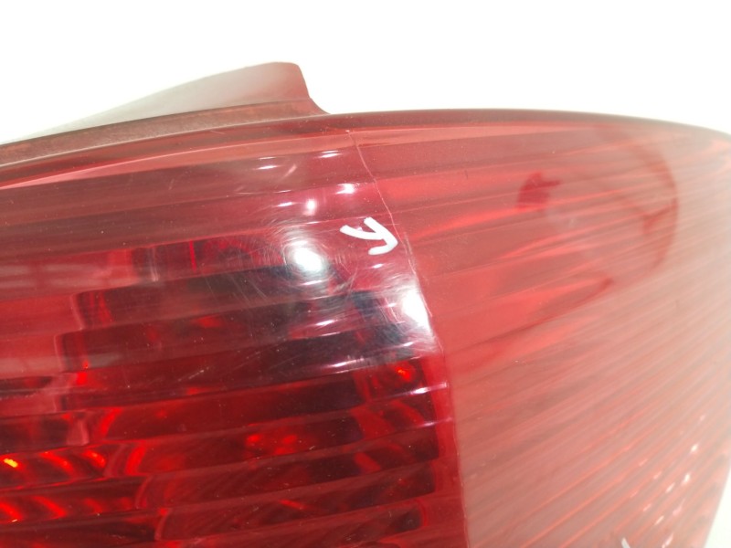 Recambio de piloto trasero derecho para peugeot 307 (3a/c) 1.6 16v referencia OEM IAM 89023239 6351P4 96343705