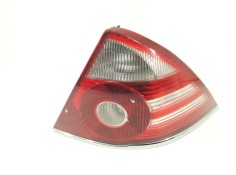 Recambio de piloto trasero derecho para ford mondeo iii (b5y) 2.0 tdci referencia OEM IAM 6S7113404A  1S7113404A