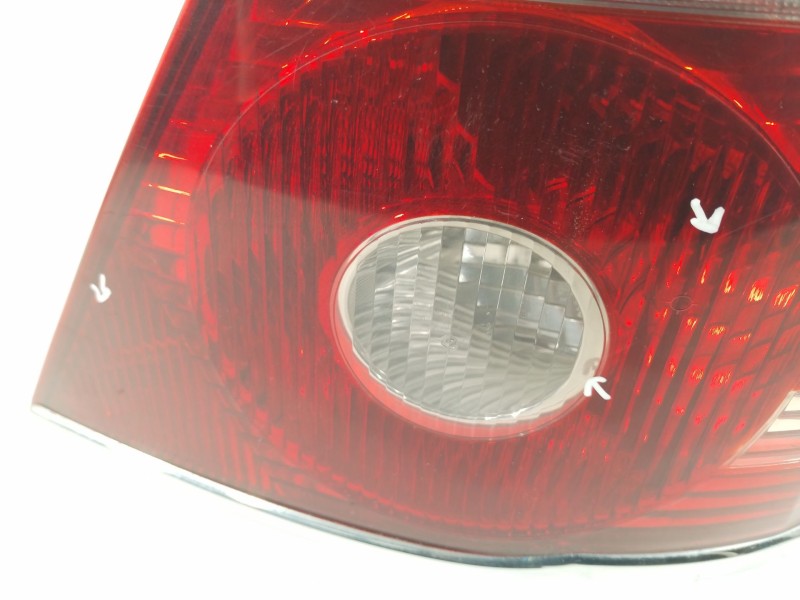 Recambio de piloto trasero derecho para ford mondeo iii (b5y) 2.0 tdci referencia OEM IAM 6S7113404A  1S7113404A