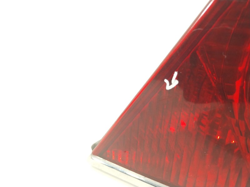 Recambio de piloto trasero derecho para ford mondeo iii (b5y) 2.0 tdci referencia OEM IAM 6S7113404A  1S7113404A