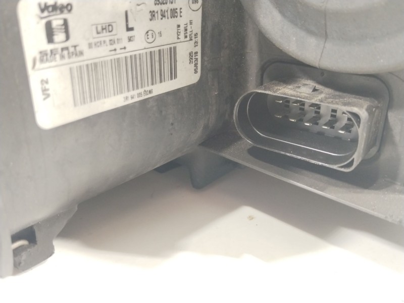 Recambio de faro izquierdo para seat exeo st (3r5) 2.0 tdi referencia OEM IAM 3R1941005E  89320131