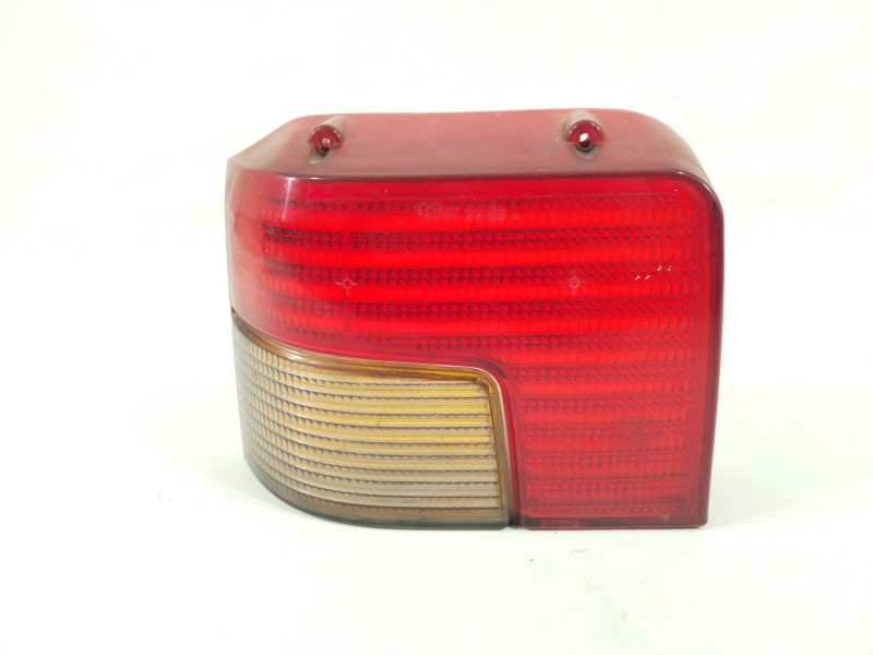 Recambio de piloto trasero izquierdo para peugeot 205 furgoneta/hatchback 1.7 diesel referencia OEM IAM 634985  