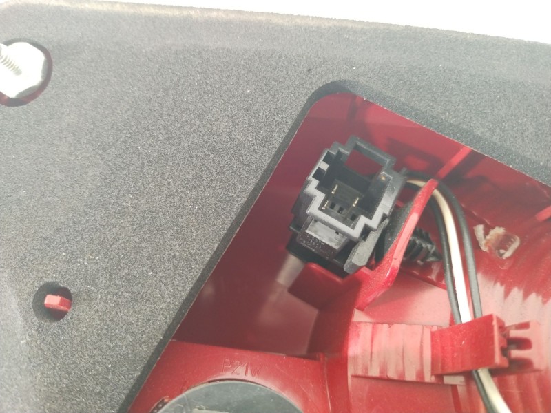 Recambio de piloto trasero izquierdo en porton para seat altea xl (5p5) family referencia OEM IAM 5P8945107B  5P8945093D