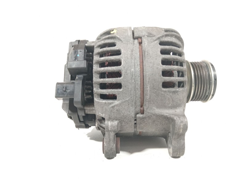 Recambio de alternador para audi a4 avant (8e) 2.0 tdi referencia OEM IAM 06F903023J  0124525092