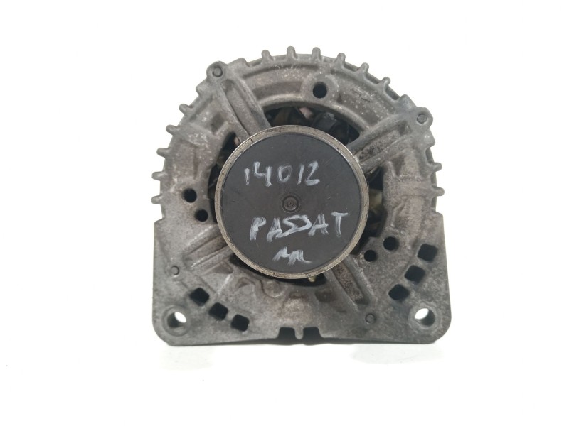 Recambio de alternador para volkswagen passat b6 (3c2) 2.0 tdi referencia OEM IAM 03G903023  0121715003