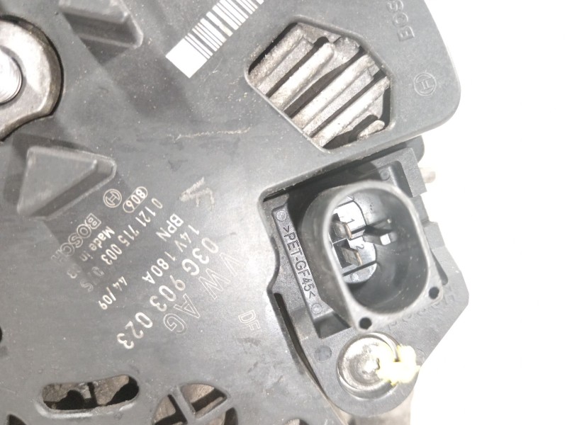 Recambio de alternador para volkswagen passat b6 (3c2) 2.0 tdi referencia OEM IAM 03G903023  0121715003