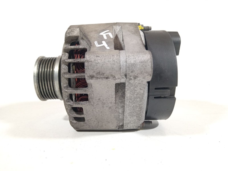 Recambio de alternador para opel zafira / zafira family b (a05) 1.9 cdti (m75) referencia OEM IAM 93169028  8041884