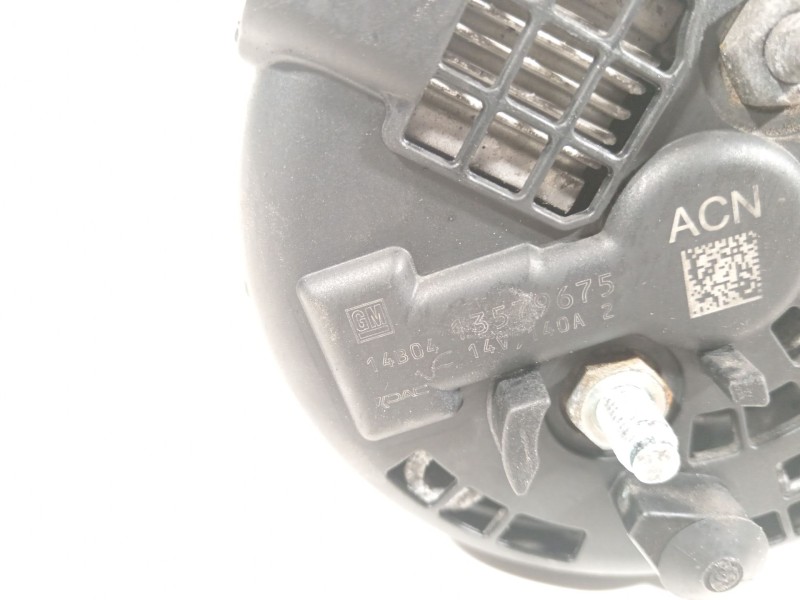 Recambio de alternador para opel astra j sports tourer selective referencia OEM IAM 13579675  