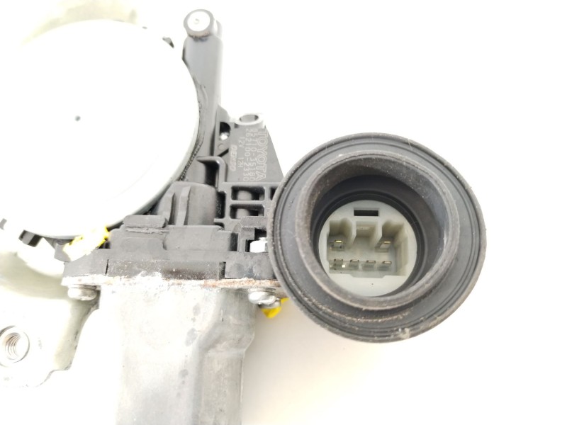 Recambio de elevalunas delantero derecho para toyota rav 4 (a3) executive referencia OEM IAM 8571035180  8571035180