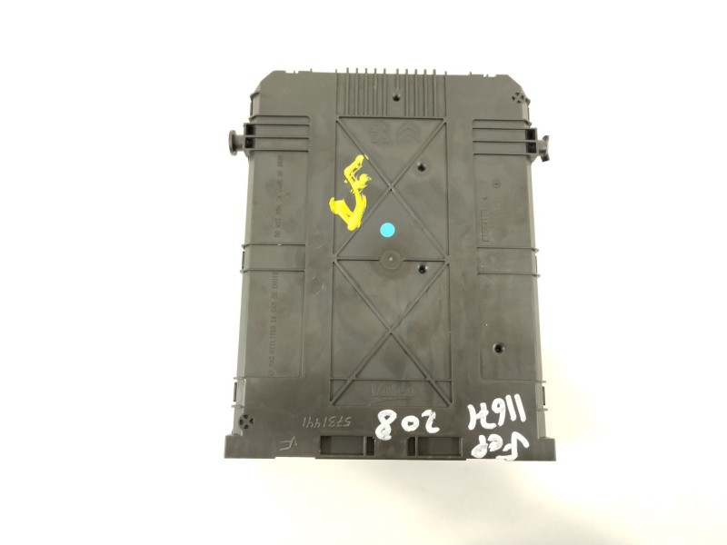 Recambio de caja reles / fusibles para peugeot 208 style referencia OEM IAM 9678355980  