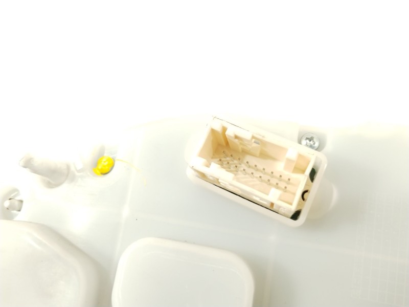 Recambio de cuadro instrumentos para peugeot 208 style referencia OEM IAM 9801904780  