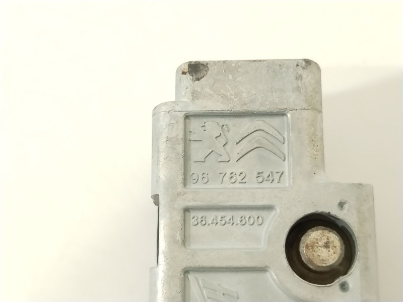 Recambio de conmutador de arranque para peugeot 208 style referencia OEM IAM 96762547  