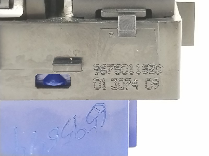 Recambio de mando multifuncion para peugeot 208 style referencia OEM IAM 96750115ZD  