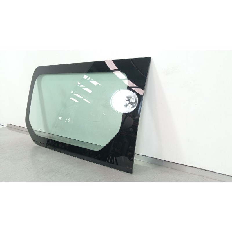 Recambio de luna trasera izquierda para opel vivaro b kasten/combi combi l1 2.7t referencia OEM IAM 93867837  