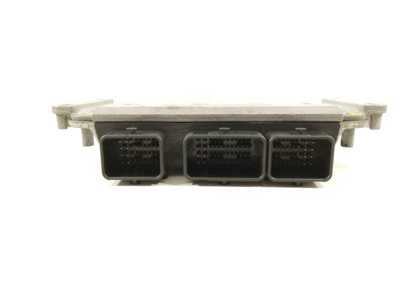 Recambio de centralita motor uce para peugeot 307 (s1) xr referencia OEM IAM 9653873280 0281011341 9640938680