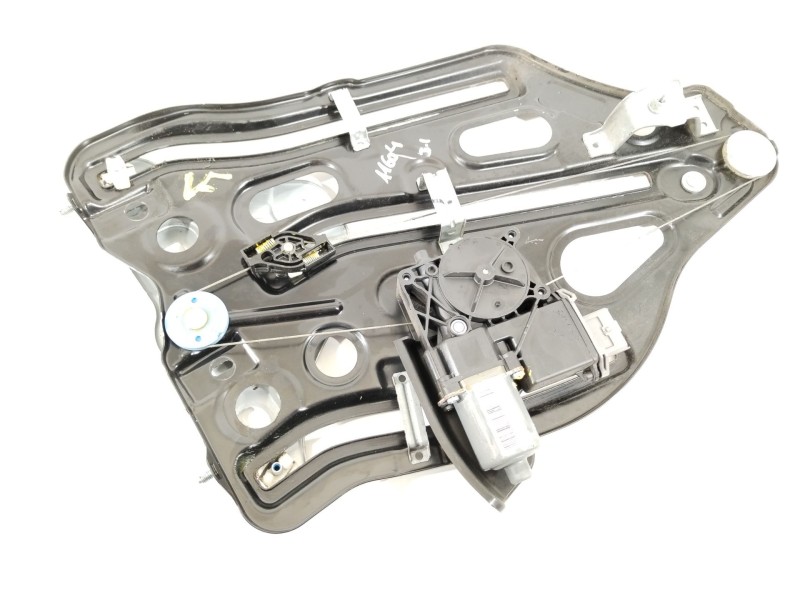 Recambio de elevalunas trasero izquierdo para renault megane iii coupe bose edition referencia OEM IAM 827210018R  827210018R