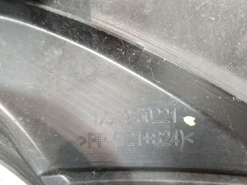 Recambio de paragolpes trasero para mazda cx-30 zenith referencia OEM IAM DGH50221  