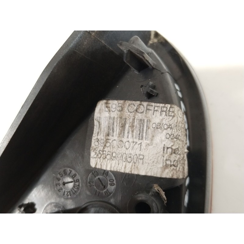 Recambio de piloto trasero izquierdo en porton para renault megane iii coupe bose edition referencia OEM IAM 265599050R  