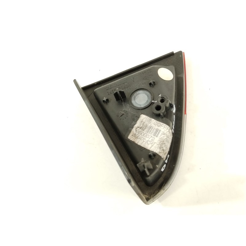 Recambio de piloto trasero derecho en porton para renault megane iii coupe bose edition referencia OEM IAM 265547060R  