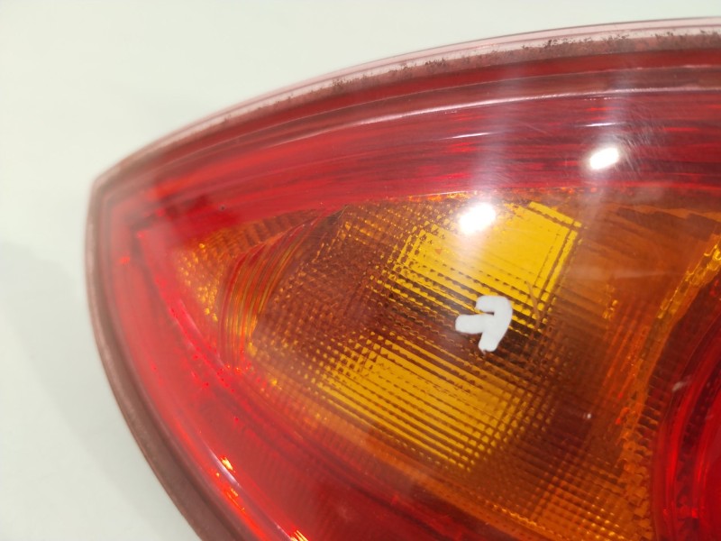 Recambio de piloto trasero izquierdo para seat leon (1p1) 2.0 tdi 16v referencia OEM IAM 1P0945111C  