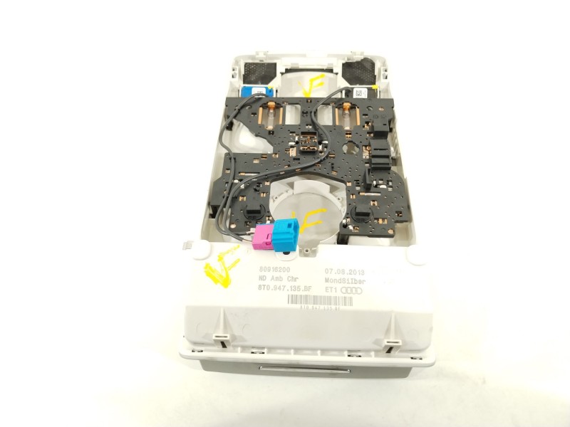 Recambio de luz interior para audi a4 b8 avant (8k5) 2.0 tdi referencia OEM IAM 8T0947135BF  