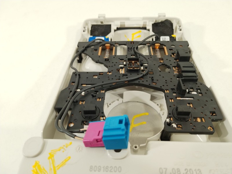 Recambio de luz interior para audi a4 b8 avant (8k5) 2.0 tdi referencia OEM IAM 8T0947135BF  