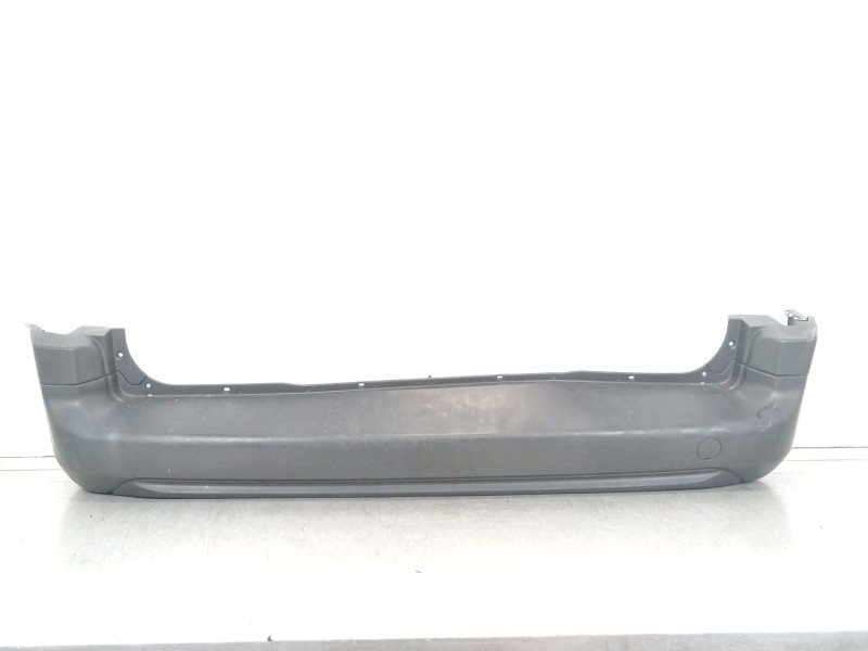 Recambio de paragolpes trasero para toyota proace city referencia OEM IAM 981674477  