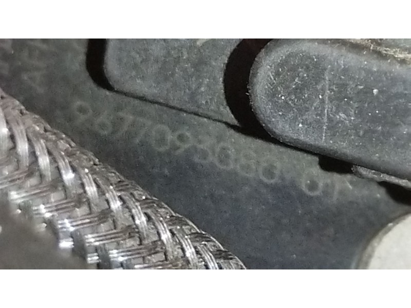 Recambio de caudalimetro para peugeot partner tepee 1.6 bluehdi 100 referencia OEM IAM 9677093080  AFH50M