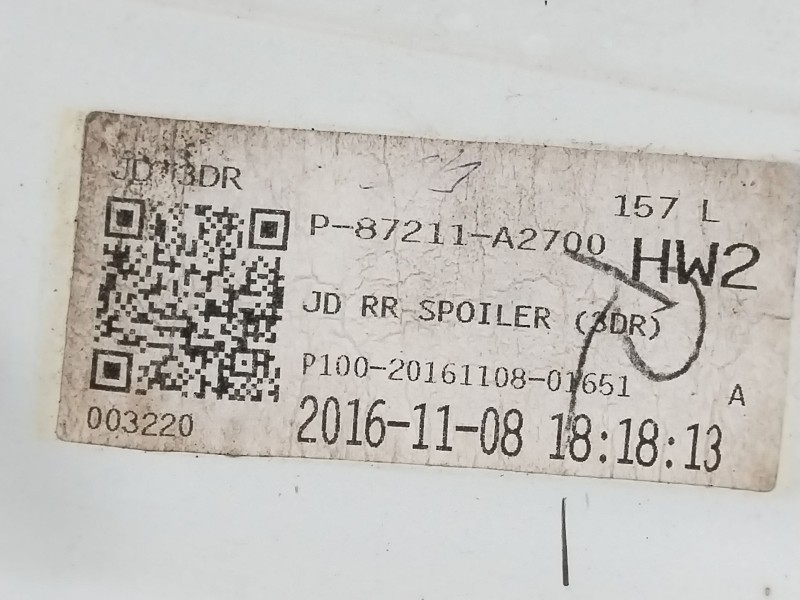 Recambio de aleron trasero para kia cee´d (jd) 1.6 crdi 136 referencia OEM IAM 87211A2700  