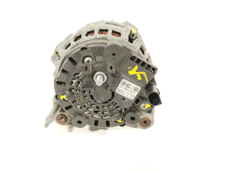 Recambio de alternador para seat leon (5f1) 2.0 tdi referencia OEM IAM 03L903023K  