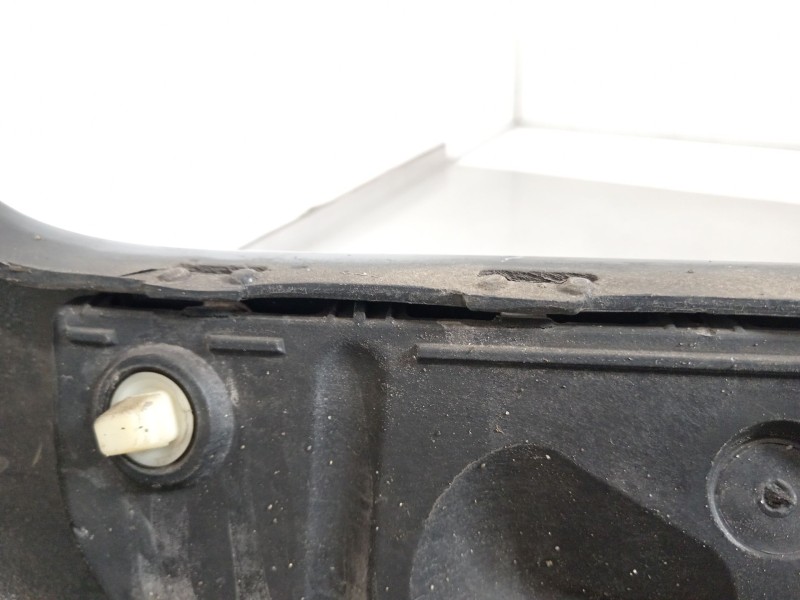 Recambio de paragolpes trasero para audi a4 b6 (8e2) 2.5 tdi referencia OEM IAM 8E5807511  