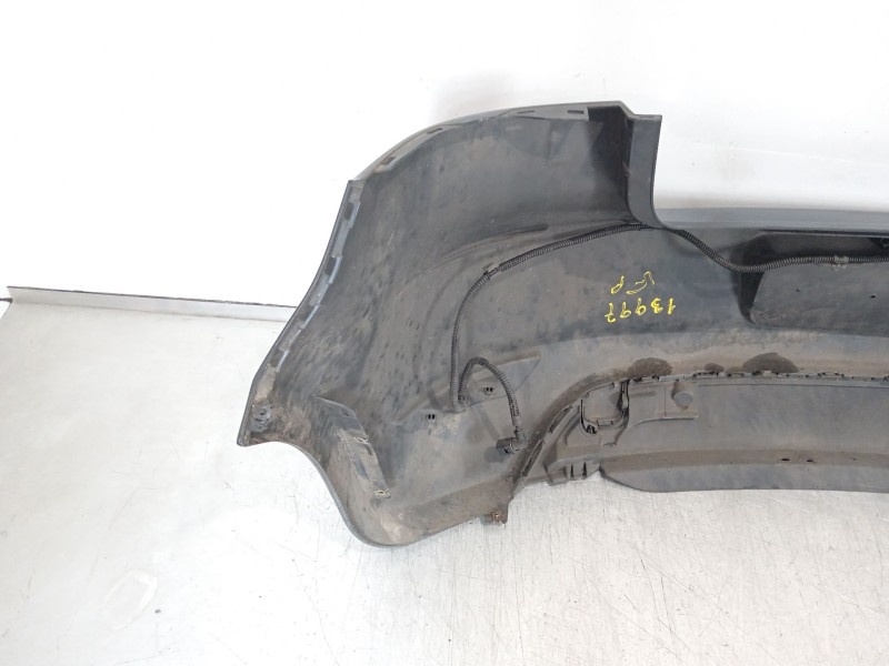 Recambio de paragolpes trasero para volkswagen golf vi (5k1) 1.6 tdi referencia OEM IAM 5K6807421  