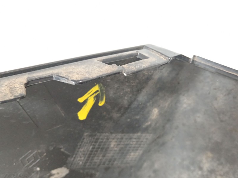 Recambio de paragolpes trasero para renault twingo ii (cn0_) 1.2 16v (cn0k, cn0v) referencia OEM IAM 8200649330  