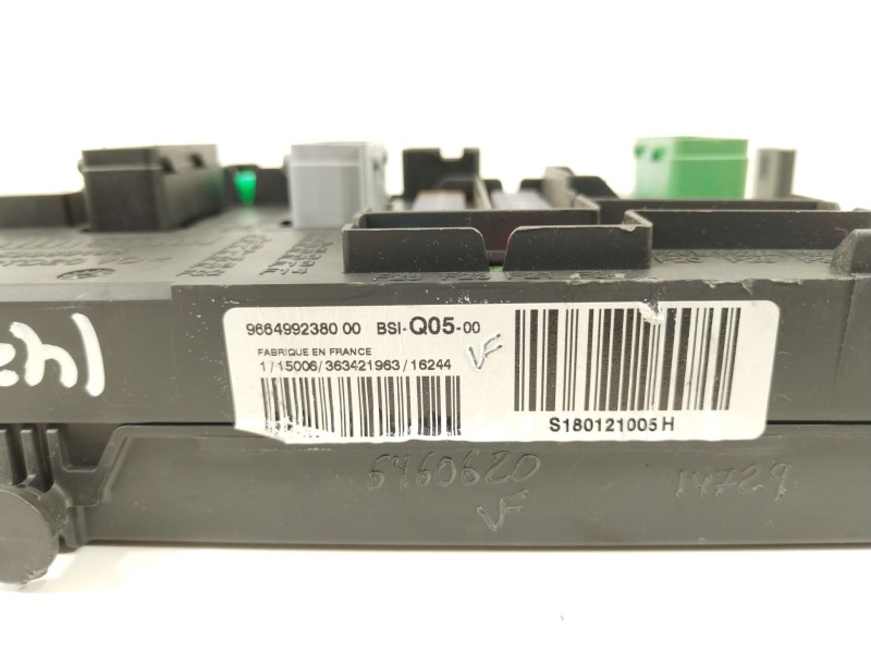 Recambio de caja reles / fusibles para peugeot 508 sw i (8e_) 2.0 hdi referencia OEM IAM 9664992380  