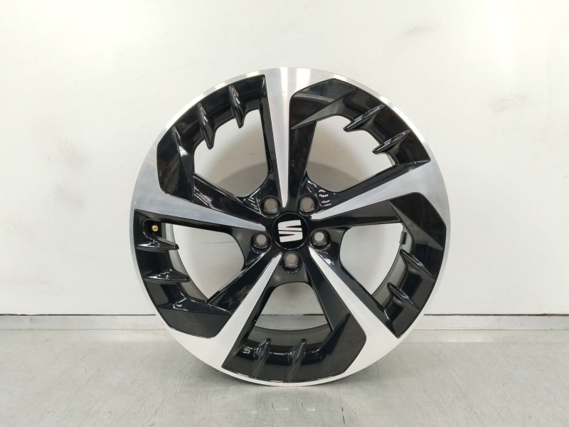 Recambio de llanta para seat arona (kj7, kjp) 1.6 mpi referencia OEM IAM 6F0601025S  